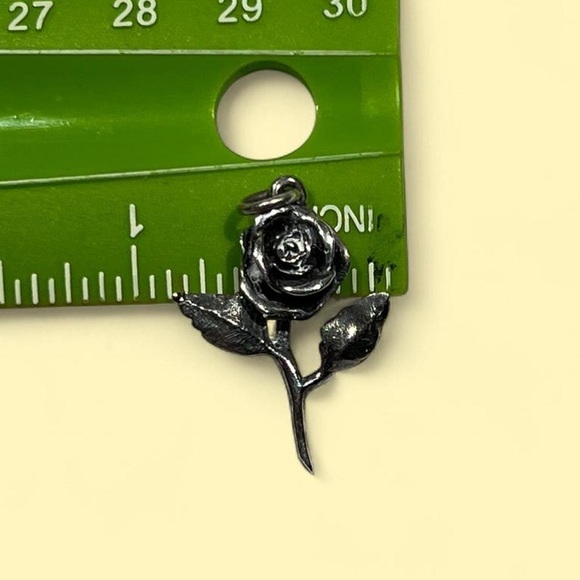 James Avery Silver Rose - Picture 9 of 9